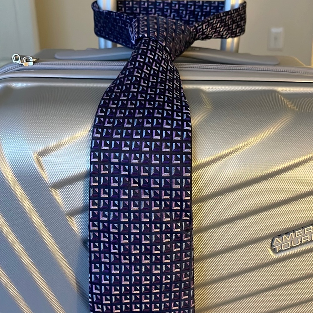 Jones New York Tie (Bundle & Make Offer)